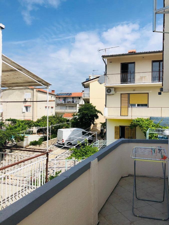 Apartamento Bila lucica Primošten Exterior foto