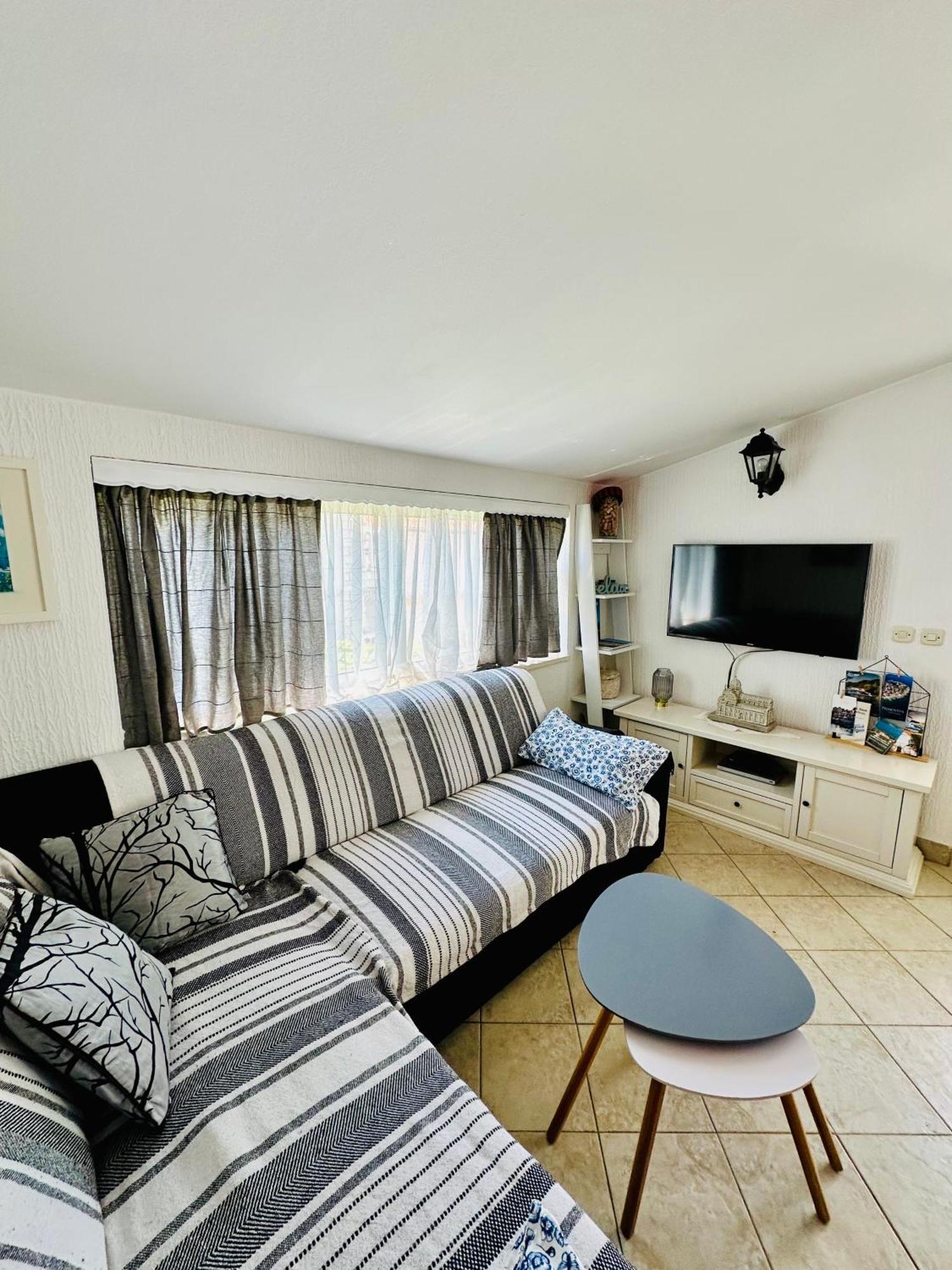 Apartamento Bila lucica Primošten Exterior foto